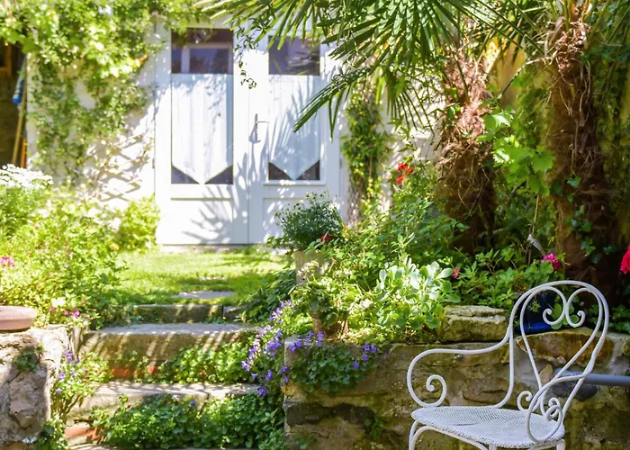 In Дом отдыха