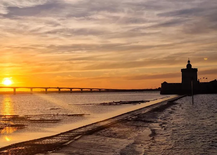 In * Сен-Мартен-де-Ре